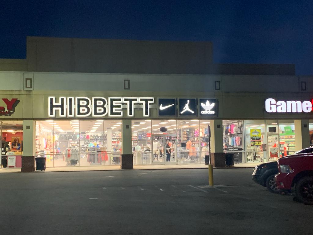 illuminated hibbett sports sign